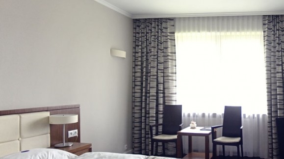 Hotel Kolumna Park, ul. Hotelowa 1 Przygoń (niedaleko Łodzi)