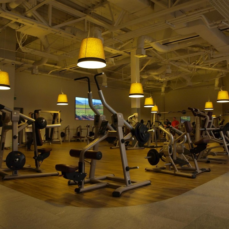 Sala Fitness " Holmes Place "