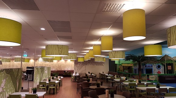 Food court w Leos Borlänge - Szwecja